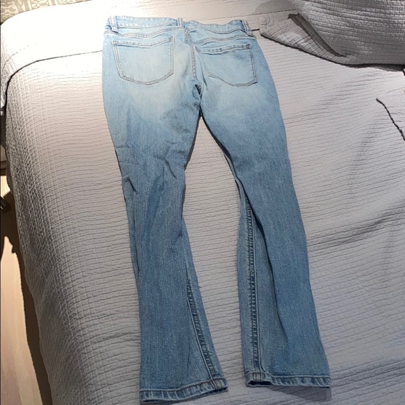 Jeans - Picture 2 of 3